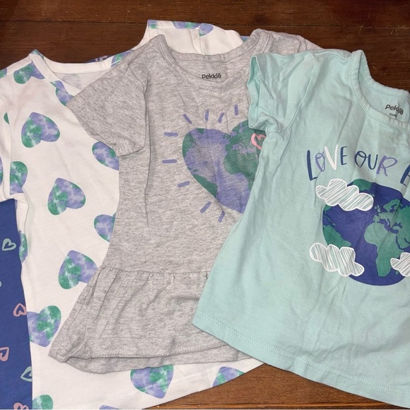 Pekkle Heart and Earth T-Shirts Set - Picture 1 of 5